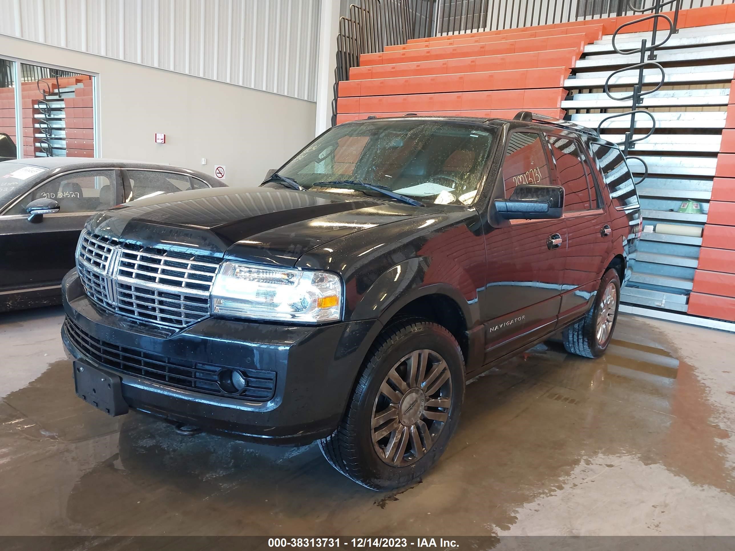 Photo 5 VIN: 5LMJJ2H55DEL05024 - LINCOLN NAVIGATOR 