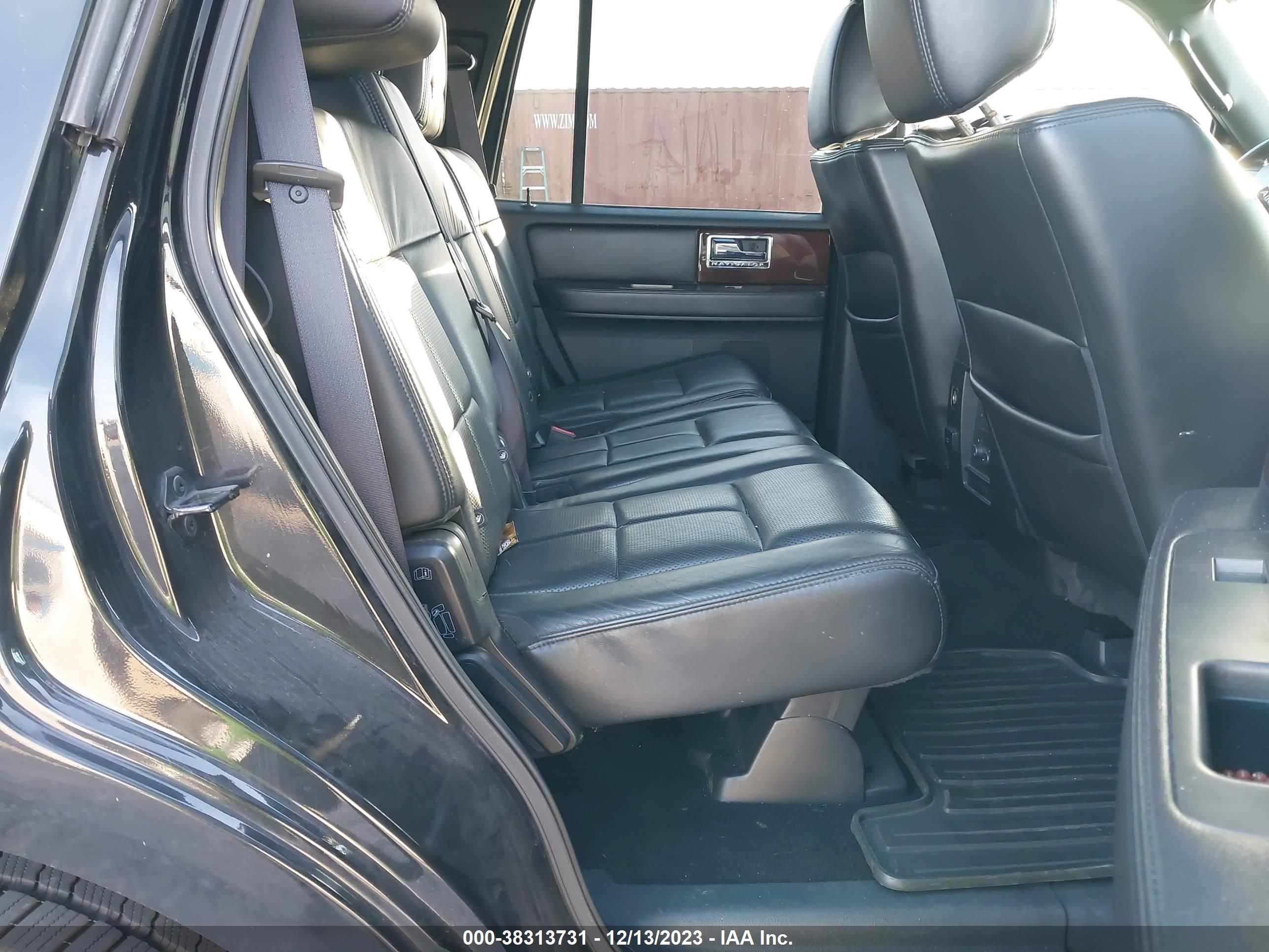 Photo 7 VIN: 5LMJJ2H55DEL05024 - LINCOLN NAVIGATOR 