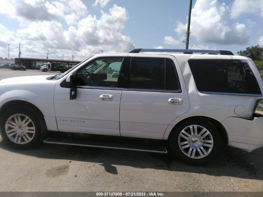 Photo 13 VIN: 5LMJJ2H55EEL00729 - LINCOLN NAVIGATOR 