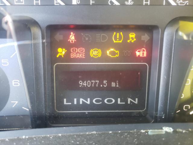 Photo 7 VIN: 5LMJJ2H56BEJ06321 - LINCOLN NAVIGATOR 