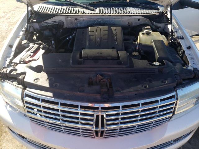 Photo 6 VIN: 5LMJJ2H57AEJ02289 - LINCOLN NAVIGATOR 