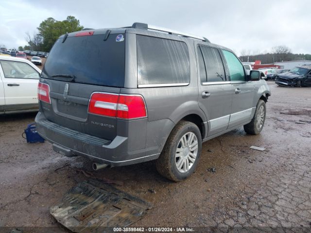 Photo 3 VIN: 5LMJJ2H57BEJ08479 - LINCOLN NAVIGATOR 