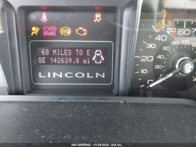 Photo 6 VIN: 5LMJJ2H57BEJ08479 - LINCOLN NAVIGATOR 