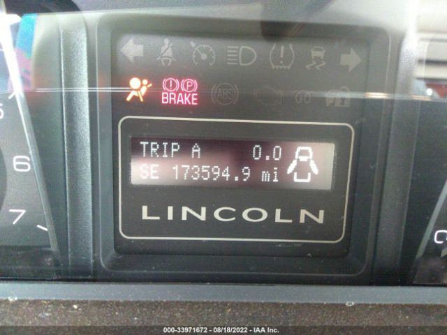 Photo 6 VIN: 5LMJJ2H57BEJ08739 - LINCOLN NAVIGATOR 