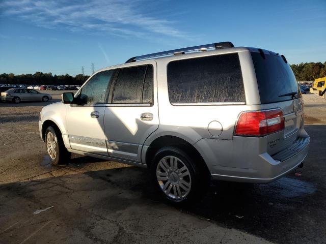 Photo 1 VIN: 5LMJJ2H57BEJ10295 - LINCOLN NAVIGATOR 