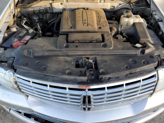 Photo 11 VIN: 5LMJJ2H57BEJ10295 - LINCOLN NAVIGATOR 