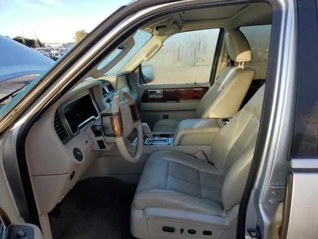 Photo 6 VIN: 5LMJJ2H57BEJ10295 - LINCOLN NAVIGATOR 