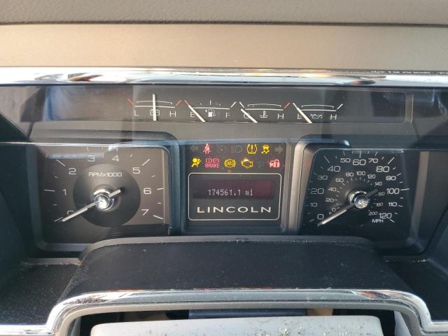 Photo 8 VIN: 5LMJJ2H57BEJ10295 - LINCOLN NAVIGATOR 