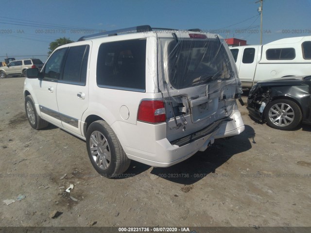 Photo 2 VIN: 5LMJJ2H58BEJ07986 - LINCOLN NAVIGATOR 