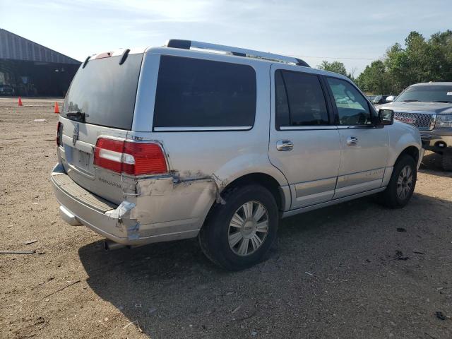 Photo 2 VIN: 5LMJJ2H59AEJ04321 - LINCOLN NAVIGATOR 