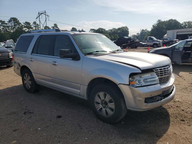 Photo 3 VIN: 5LMJJ2H59AEJ04321 - LINCOLN NAVIGATOR 