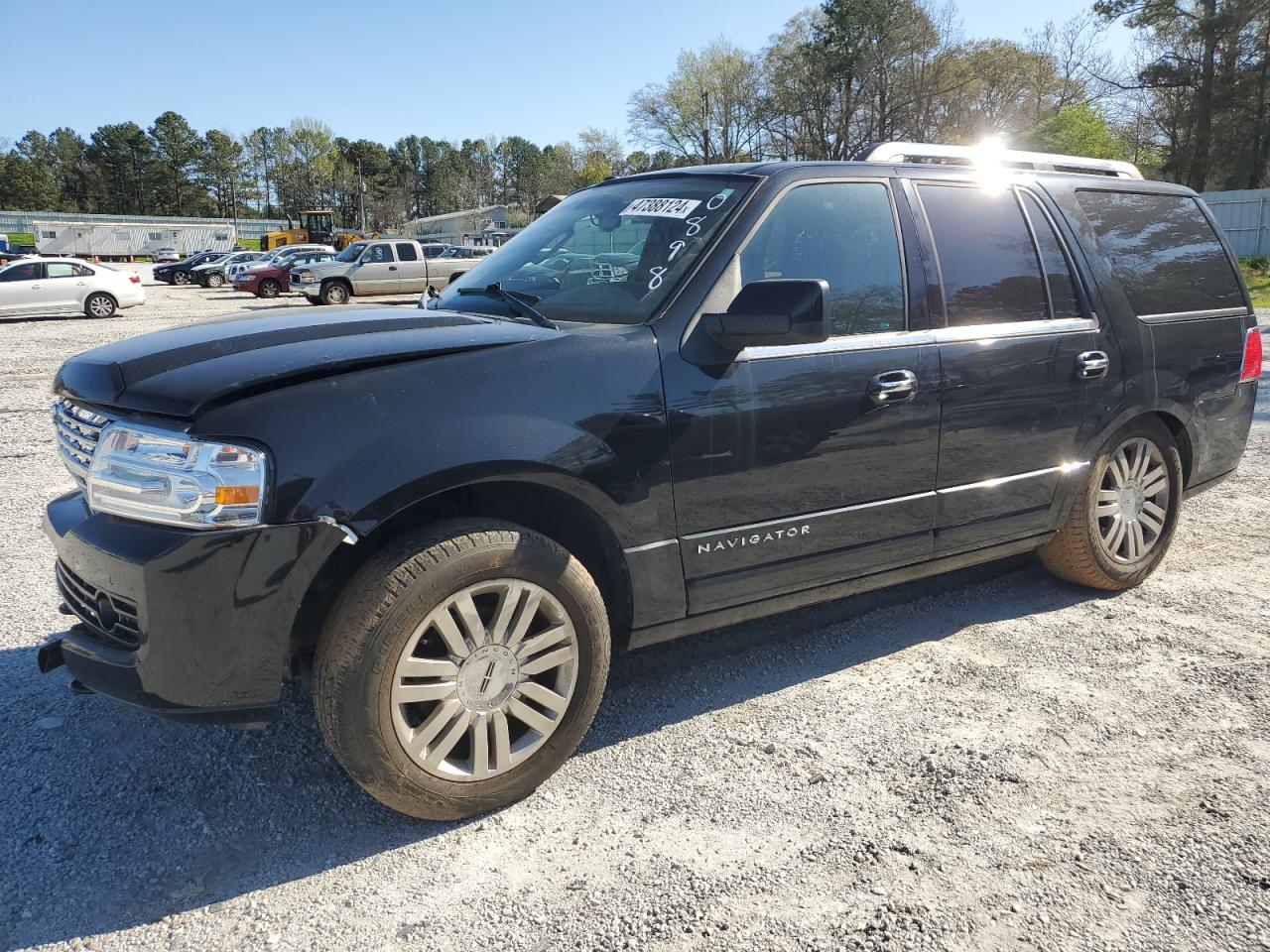 Photo 0 VIN: 5LMJJ2H59BEJ00898 - LINCOLN NAVIGATOR 