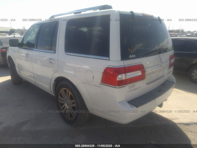 Photo 2 VIN: 5LMJJ2H59BEJ04675 - LINCOLN NAVIGATOR 