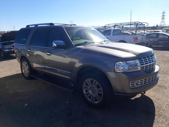 Photo 3 VIN: 5LMJJ2H59CEL05218 - LINCOLN NAVIGATOR 