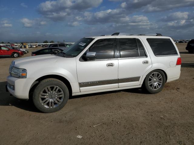 Photo 0 VIN: 5LMJJ2H5XAEJ00388 - LINCOLN NAVIGATOR 