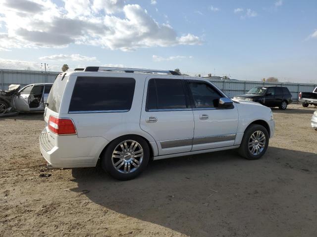 Photo 2 VIN: 5LMJJ2H5XAEJ00388 - LINCOLN NAVIGATOR 