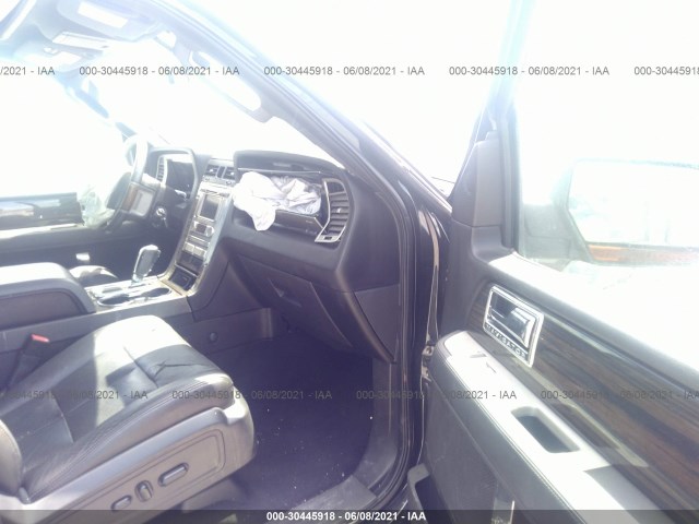 Photo 4 VIN: 5LMJJ2H5XAEJ01704 - LINCOLN NAVIGATOR 