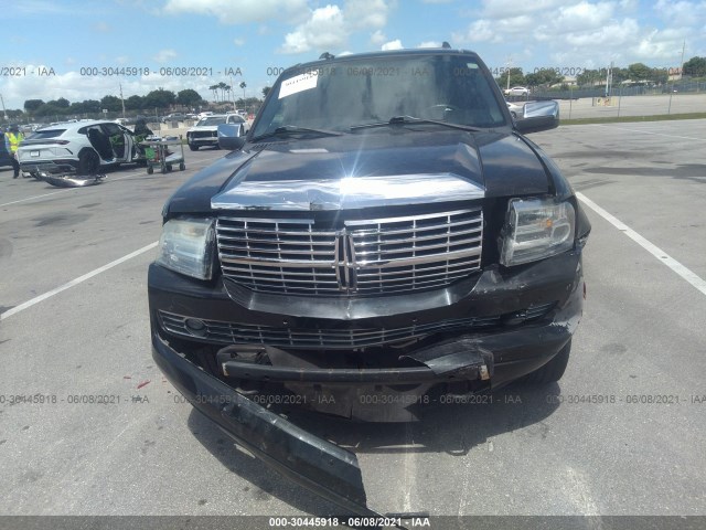 Photo 5 VIN: 5LMJJ2H5XAEJ01704 - LINCOLN NAVIGATOR 