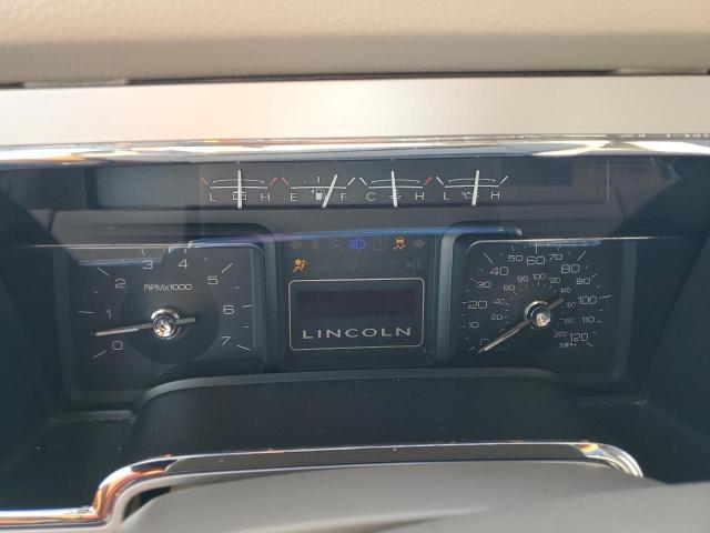 Photo 8 VIN: 5LMJJ2H5XAEJ07048 - LINCOLN NAVIGATOR 