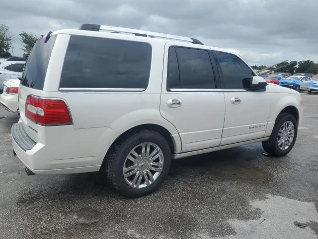 Photo 2 VIN: 5LMJJ2H5XAEJ11374 - LINCOLN NAVIGATOR 