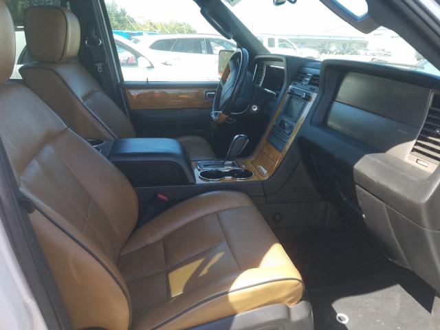 Photo 4 VIN: 5LMJJ2H5XBEJ01784 - LINCOLN NAVIGATOR 