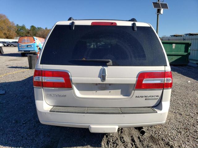 Photo 5 VIN: 5LMJJ2H5XBEJ07083 - LINCOLN NAVIGATOR 