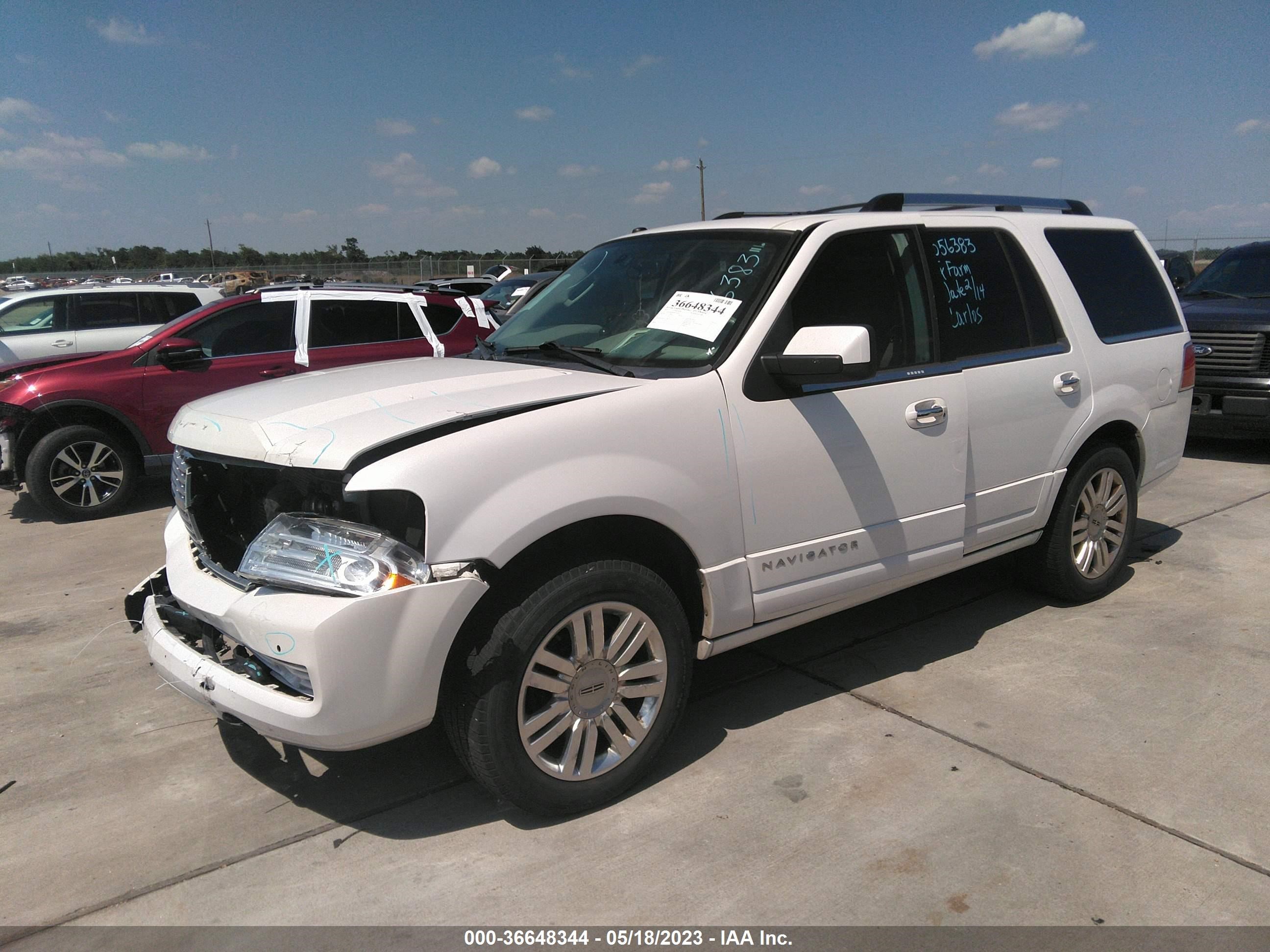 Photo 1 VIN: 5LMJJ2H5XEEL06607 - LINCOLN NAVIGATOR 