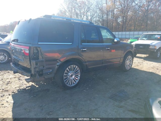 Photo 3 VIN: 5LMJJ2HT1HEL05512 - LINCOLN NAVIGATOR 