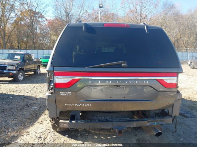 Photo 5 VIN: 5LMJJ2HT1HEL05512 - LINCOLN NAVIGATOR 