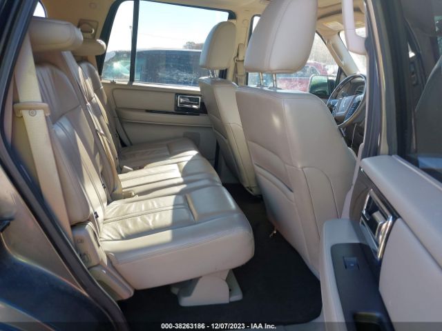 Photo 7 VIN: 5LMJJ2HT1HEL05512 - LINCOLN NAVIGATOR 