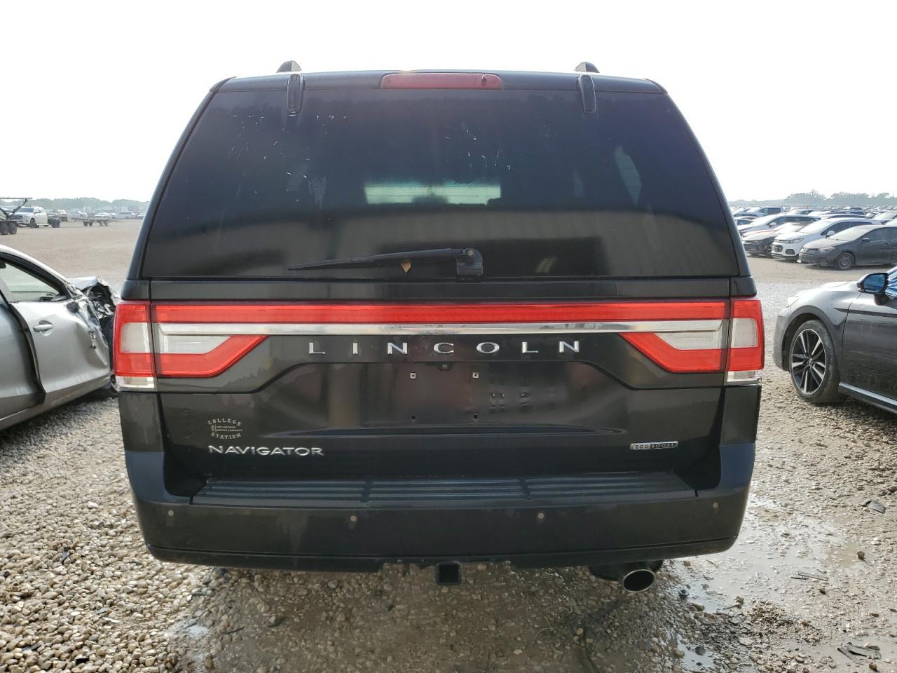 Photo 5 VIN: 5LMJJ2HT2FEJ08796 - LINCOLN NAVIGATOR 