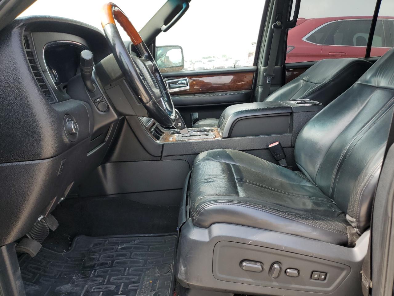 Photo 6 VIN: 5LMJJ2HT2FEJ08796 - LINCOLN NAVIGATOR 