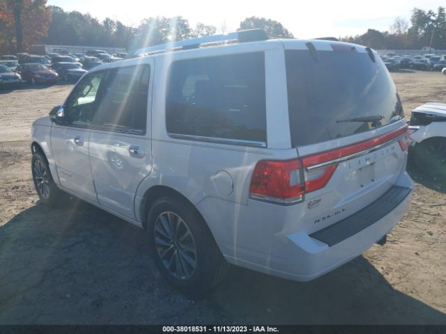 Photo 2 VIN: 5LMJJ2HT3HEL01462 - LINCOLN NAVIGATOR 