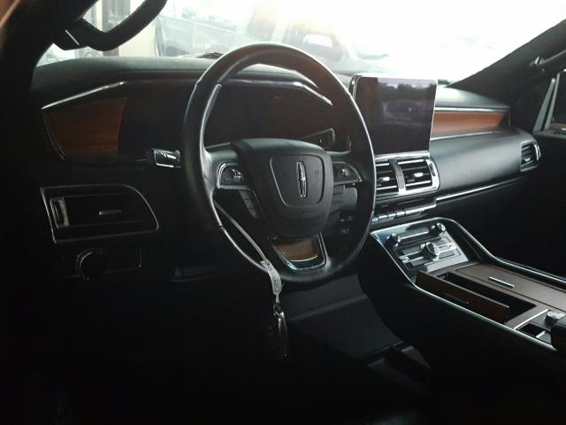 Photo 8 VIN: 5LMJJ2HT3KEL14607 - LINCOLN NAVIGATOR 