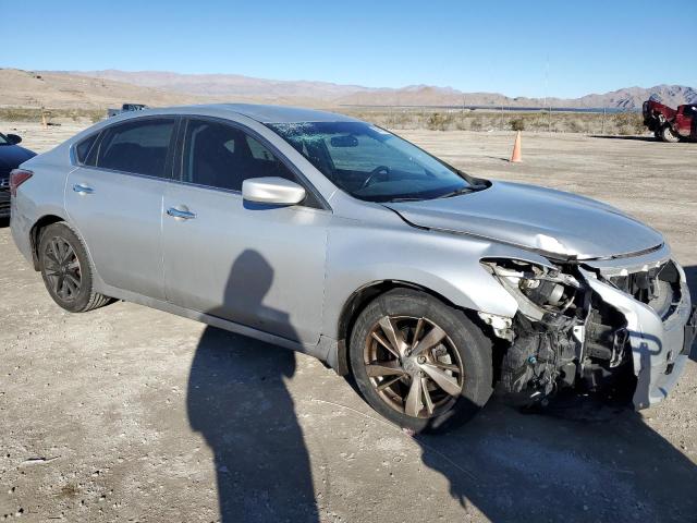 Photo 3 VIN: 5LMJJ2HT6FEJ06565 - NISSAN ALTIMA 