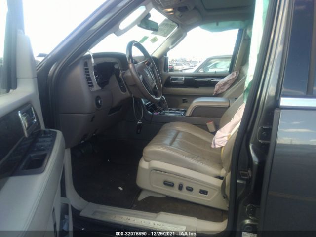 Photo 4 VIN: 5LMJJ2HT7GEL05240 - LINCOLN NAVIGATOR 