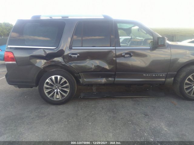 Photo 5 VIN: 5LMJJ2HT7GEL05240 - LINCOLN NAVIGATOR 