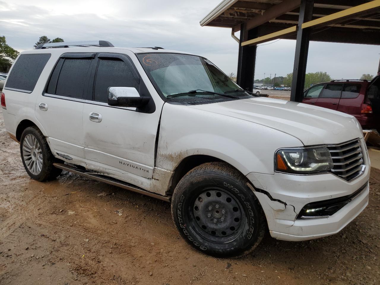 Photo 3 VIN: 5LMJJ2HT8FEJ11654 - LINCOLN NAVIGATOR 