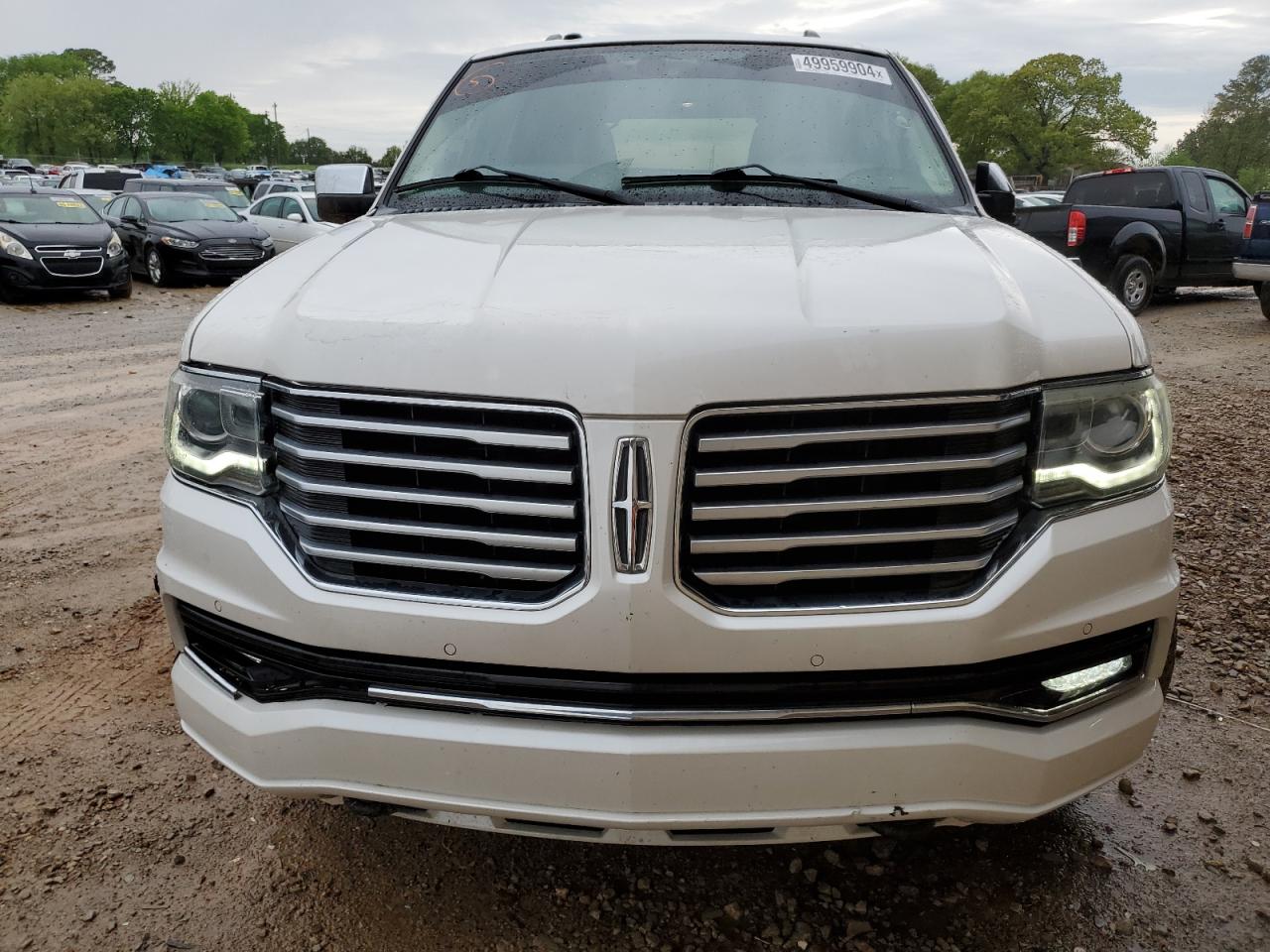 Photo 4 VIN: 5LMJJ2HT8FEJ11654 - LINCOLN NAVIGATOR 