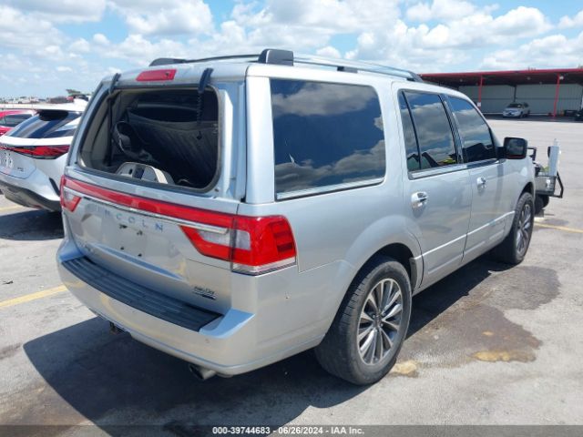 Photo 3 VIN: 5LMJJ2HT8FEJ12450 - LINCOLN NAVIGATOR 