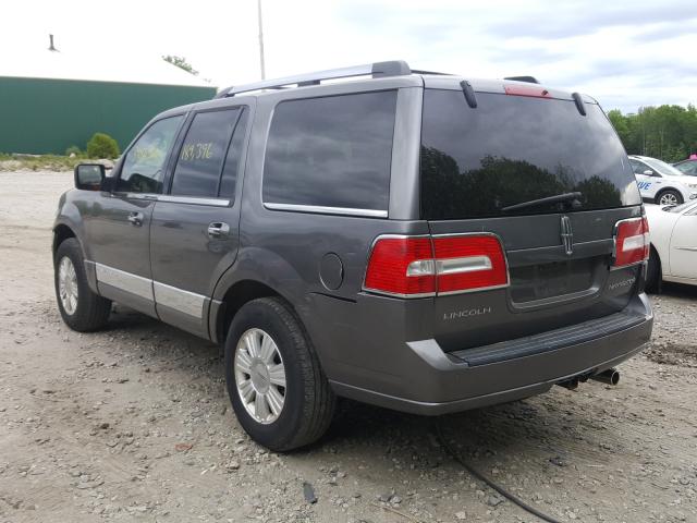 Photo 2 VIN: 5LMJJ2J50AEJ07523 - LINCOLN NAVIGATOR 