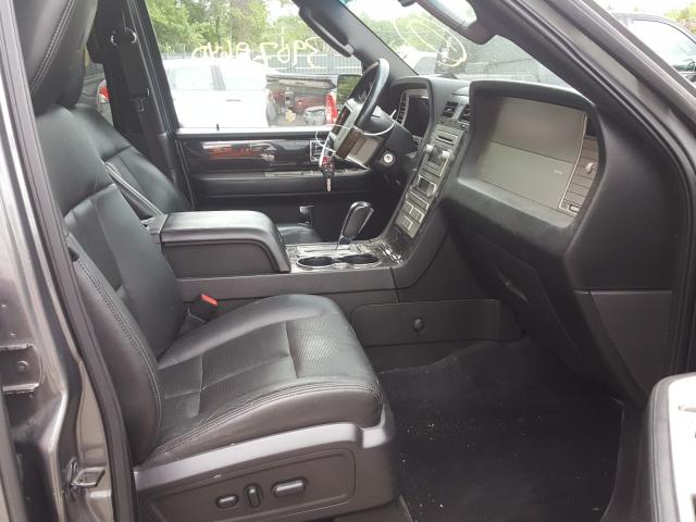 Photo 4 VIN: 5LMJJ2J50AEJ07523 - LINCOLN NAVIGATOR 