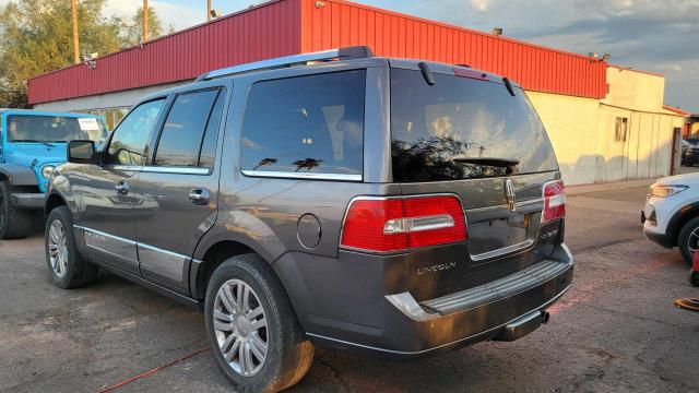 Photo 2 VIN: 5LMJJ2J50AEJ08834 - LINCOLN NAVIGATOR 