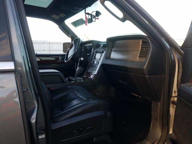 Photo 4 VIN: 5LMJJ2J50BEJ03554 - LINCOLN NAVIGATOR 