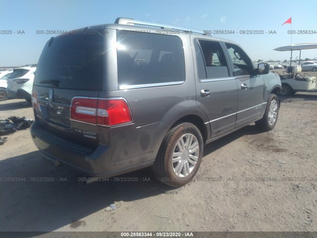 Photo 3 VIN: 5LMJJ2J50DEL08553 - LINCOLN NAVIGATOR 