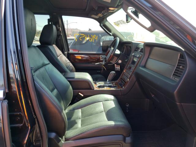 Photo 4 VIN: 5LMJJ2J51BEJ00601 - LINCOLN NAVIGATOR 