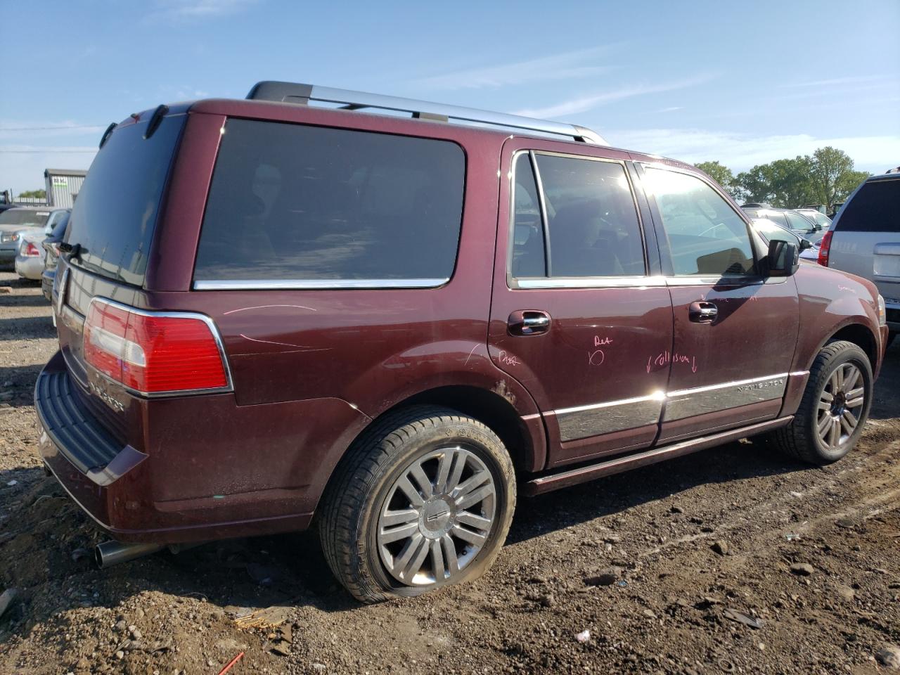 Photo 2 VIN: 5LMJJ2J52AEJ02193 - LINCOLN NAVIGATOR 