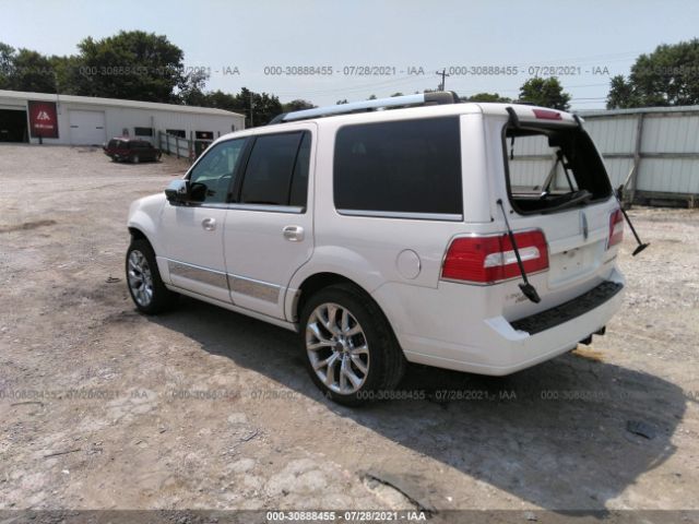 Photo 2 VIN: 5LMJJ2J52BEJ08027 - LINCOLN NAVIGATOR 