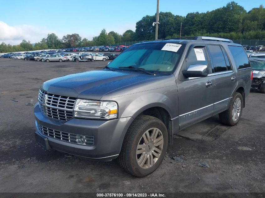 Photo 1 VIN: 5LMJJ2J52BEJ09985 - LINCOLN NAVIGATOR 