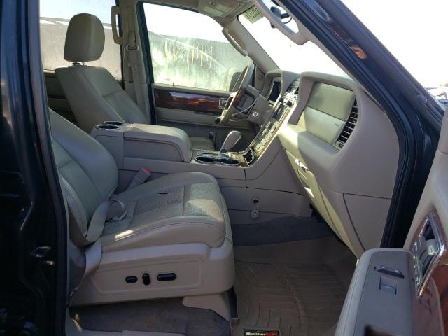 Photo 4 VIN: 5LMJJ2J52CEL05667 - LINCOLN NAVIGATOR 